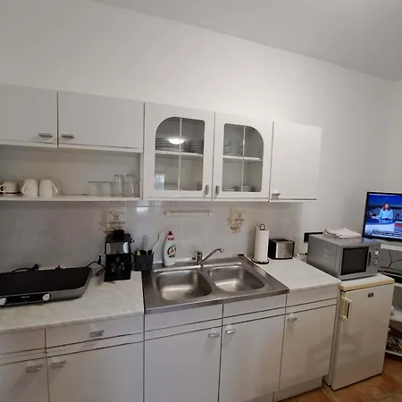 Apartment Istvan *