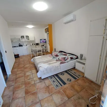 Istvan Apartment Keszthely